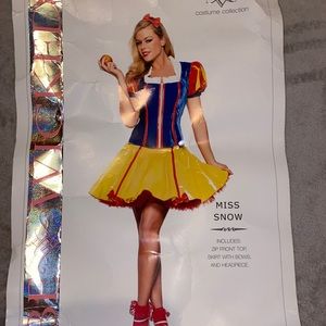Snow White Costume